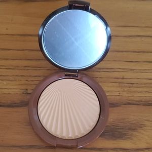 Estee Lauder Bronze Goddess Illuminating Powder